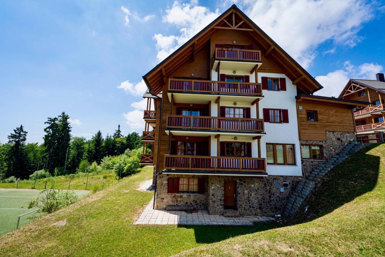 Pohorje Village Wellbeing Resort - Forest Apartments Videc Хочко Похорє Екстер'єр фото
